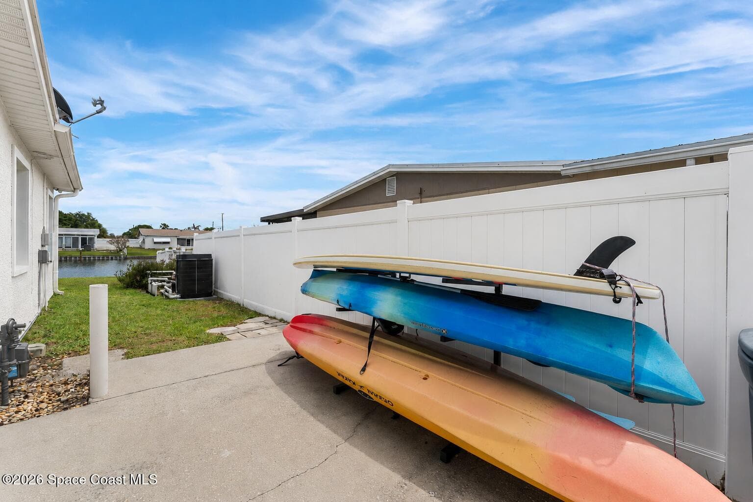 1060 Montego Bay Drive N photo 21