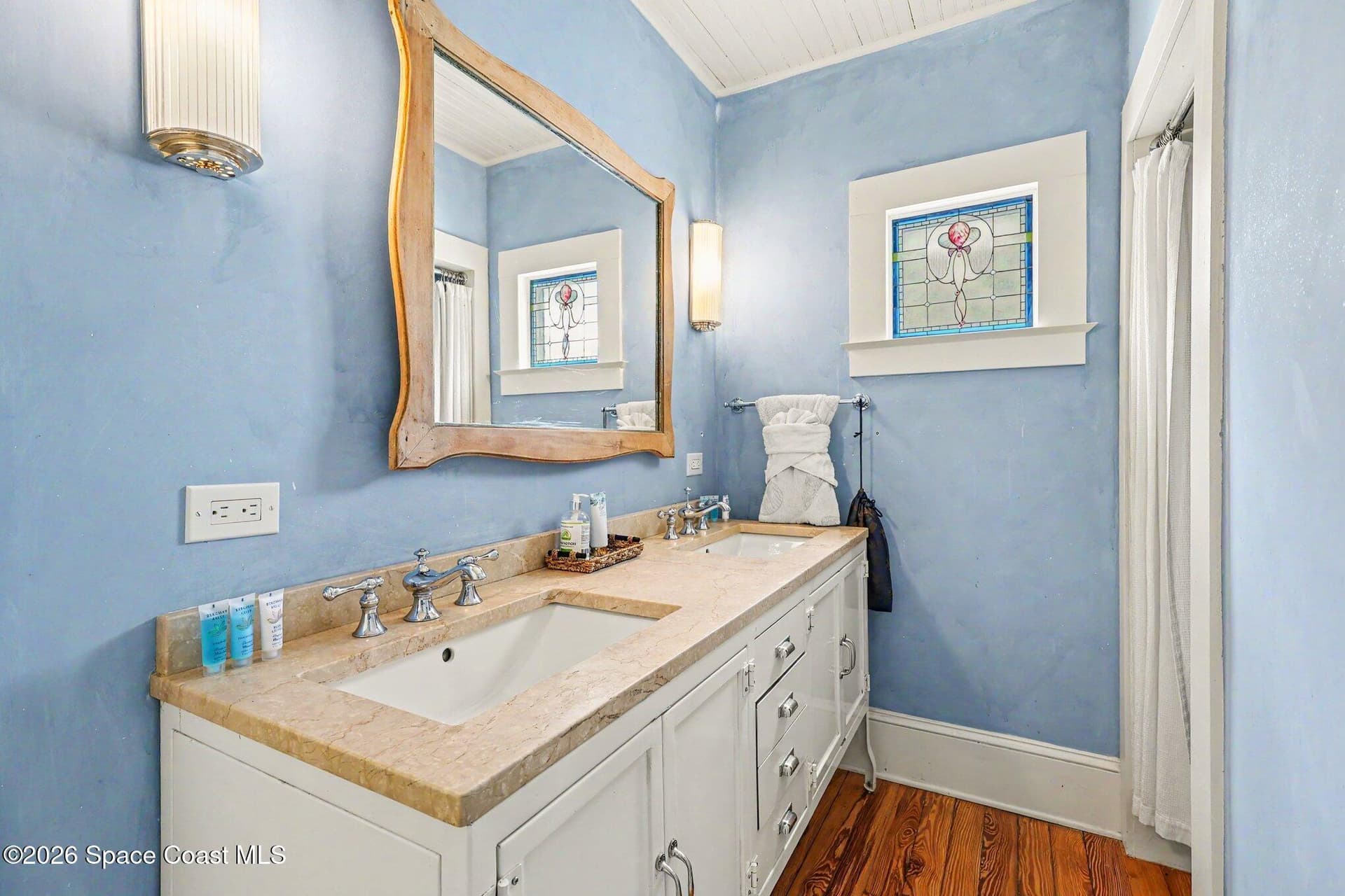 7 Mitchell Street photo 15