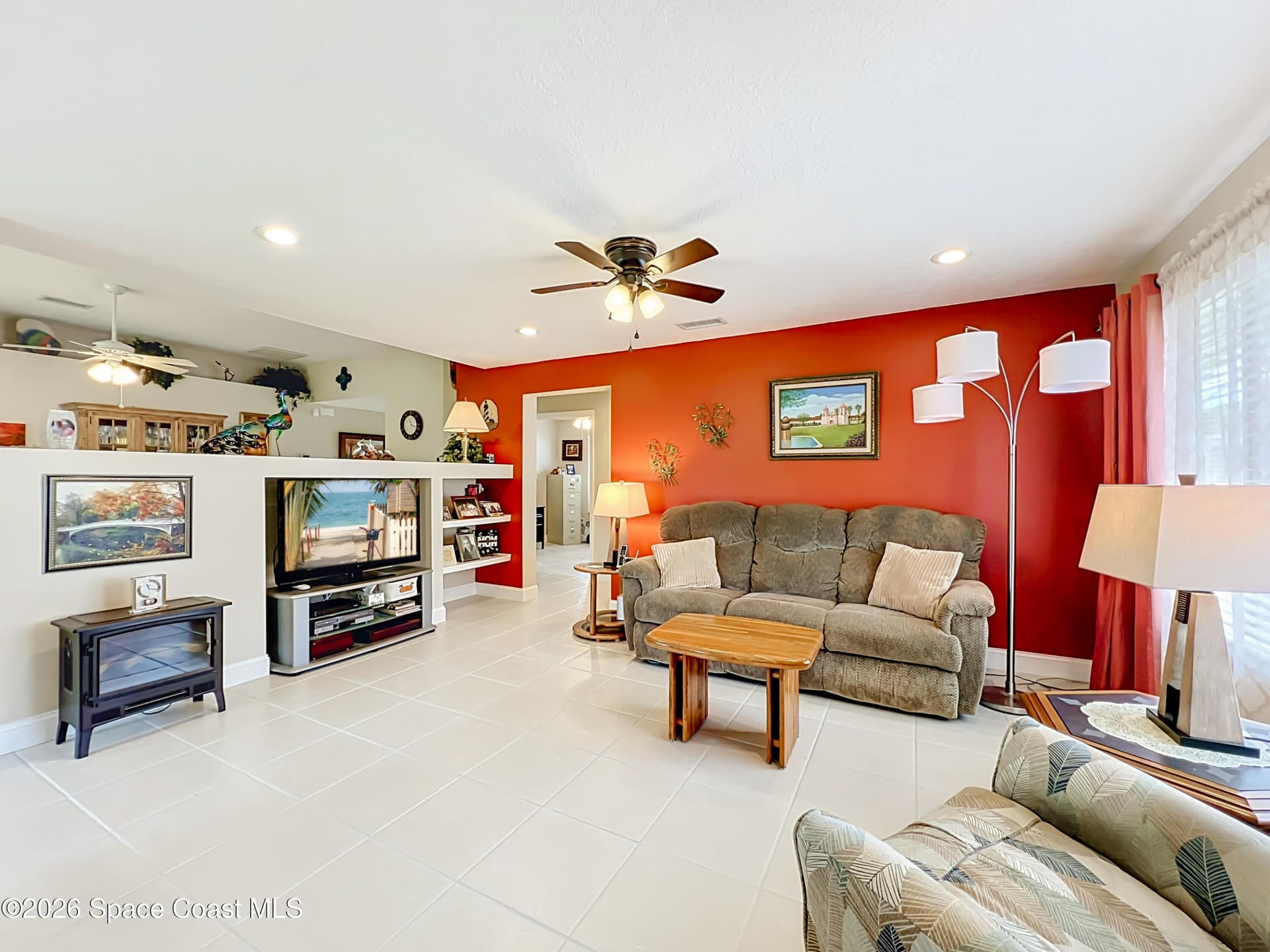 1409 California Drive photo 4