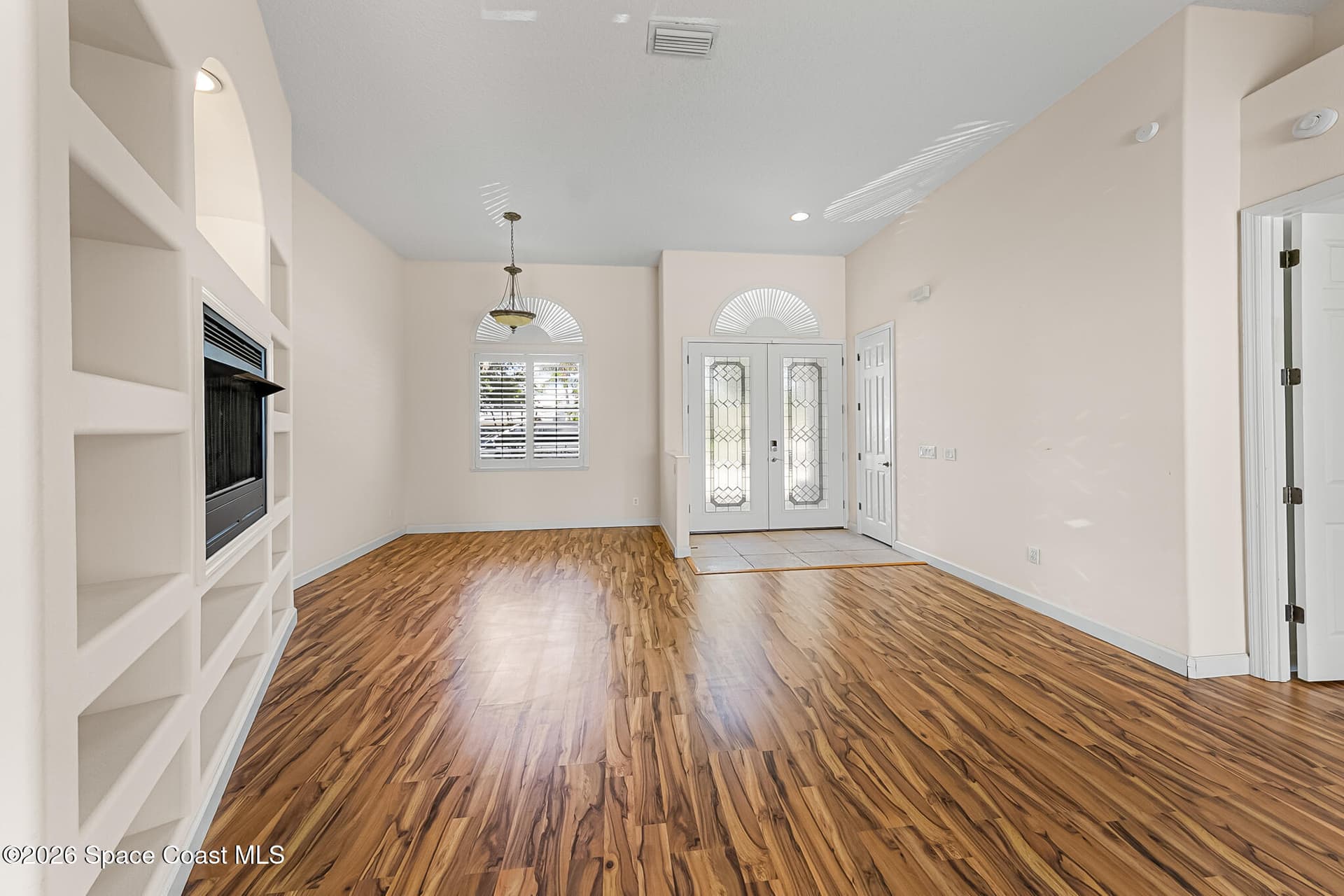 515 Lanternback Island Drive photo 9