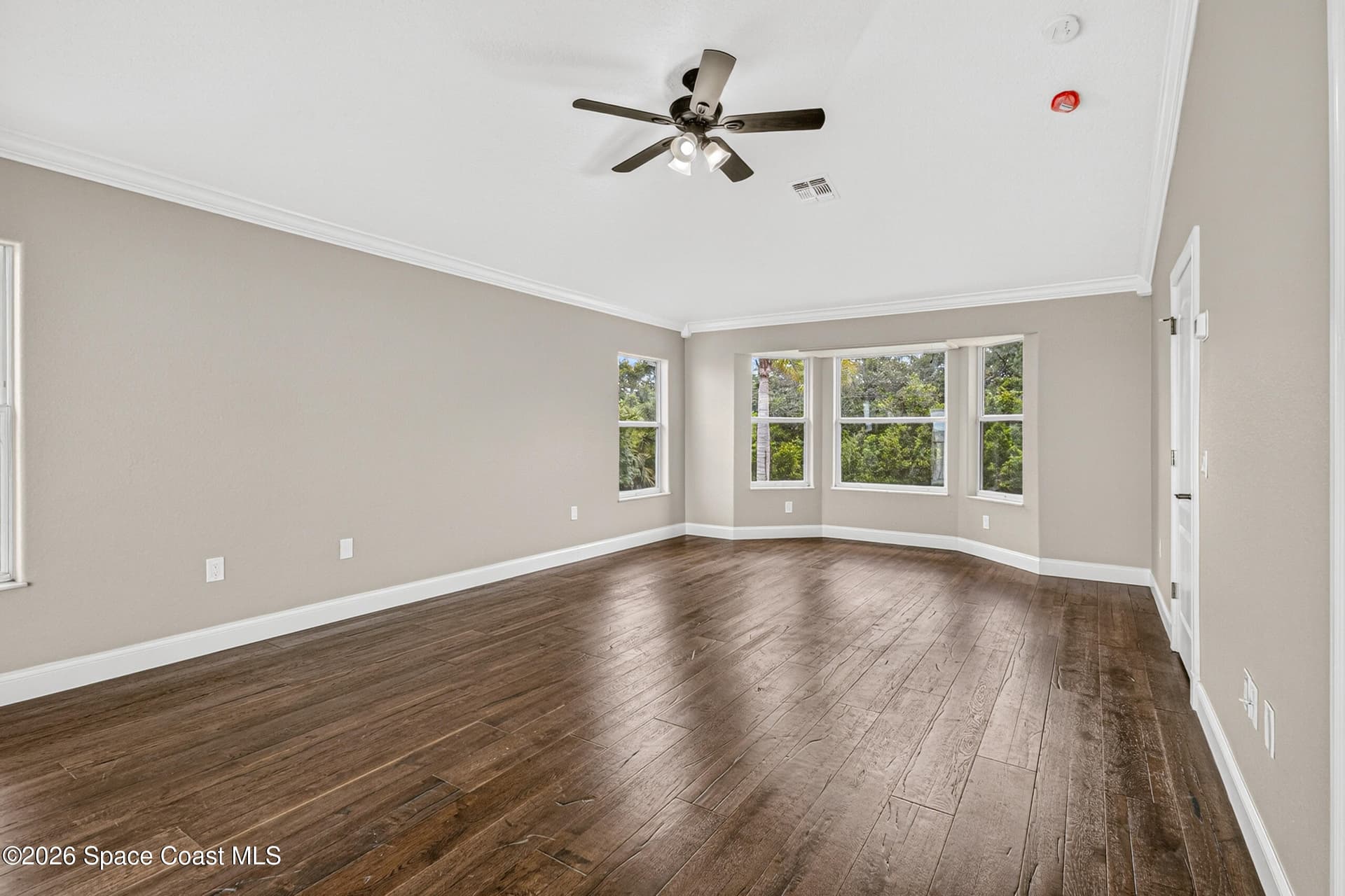 6715 Riveredge Drive photo 6