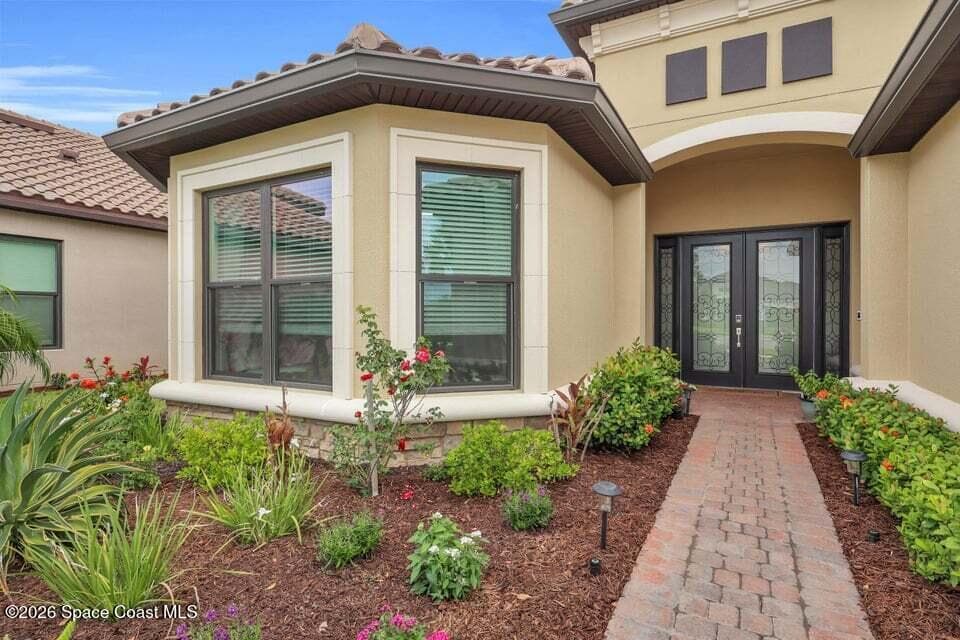 13309 SW Alejandro Court photo 2