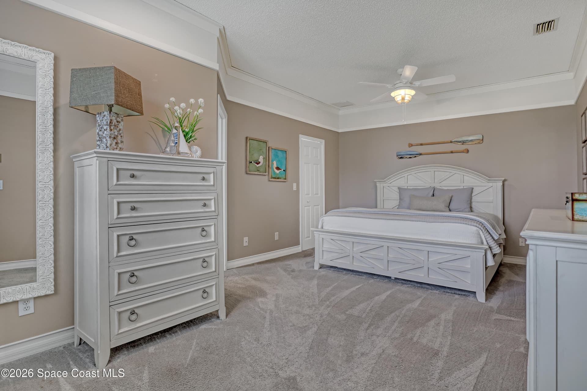 2051 Belmont Way photo 20