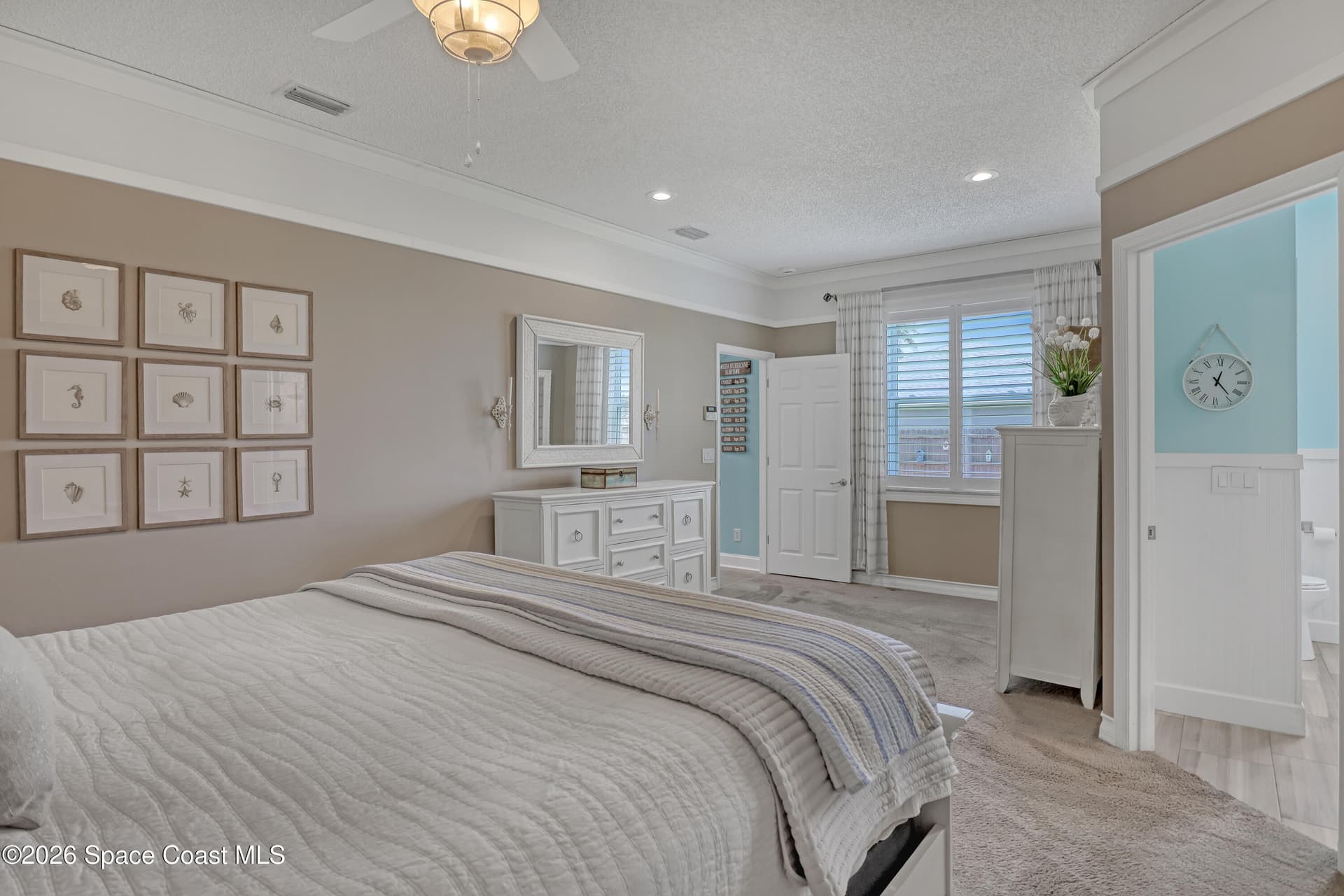 2051 Belmont Way photo 21