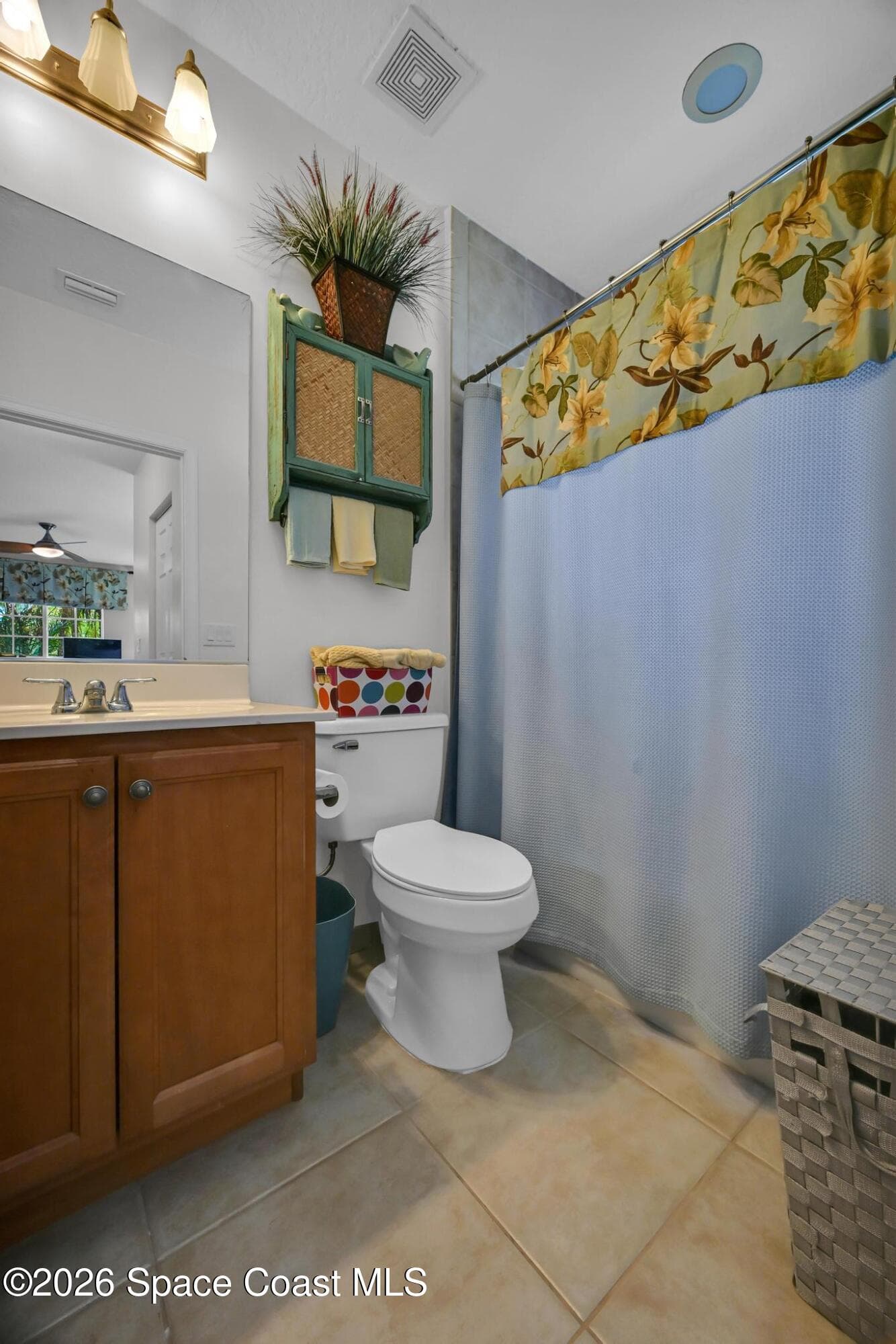 568 7th Square 101 photo 22