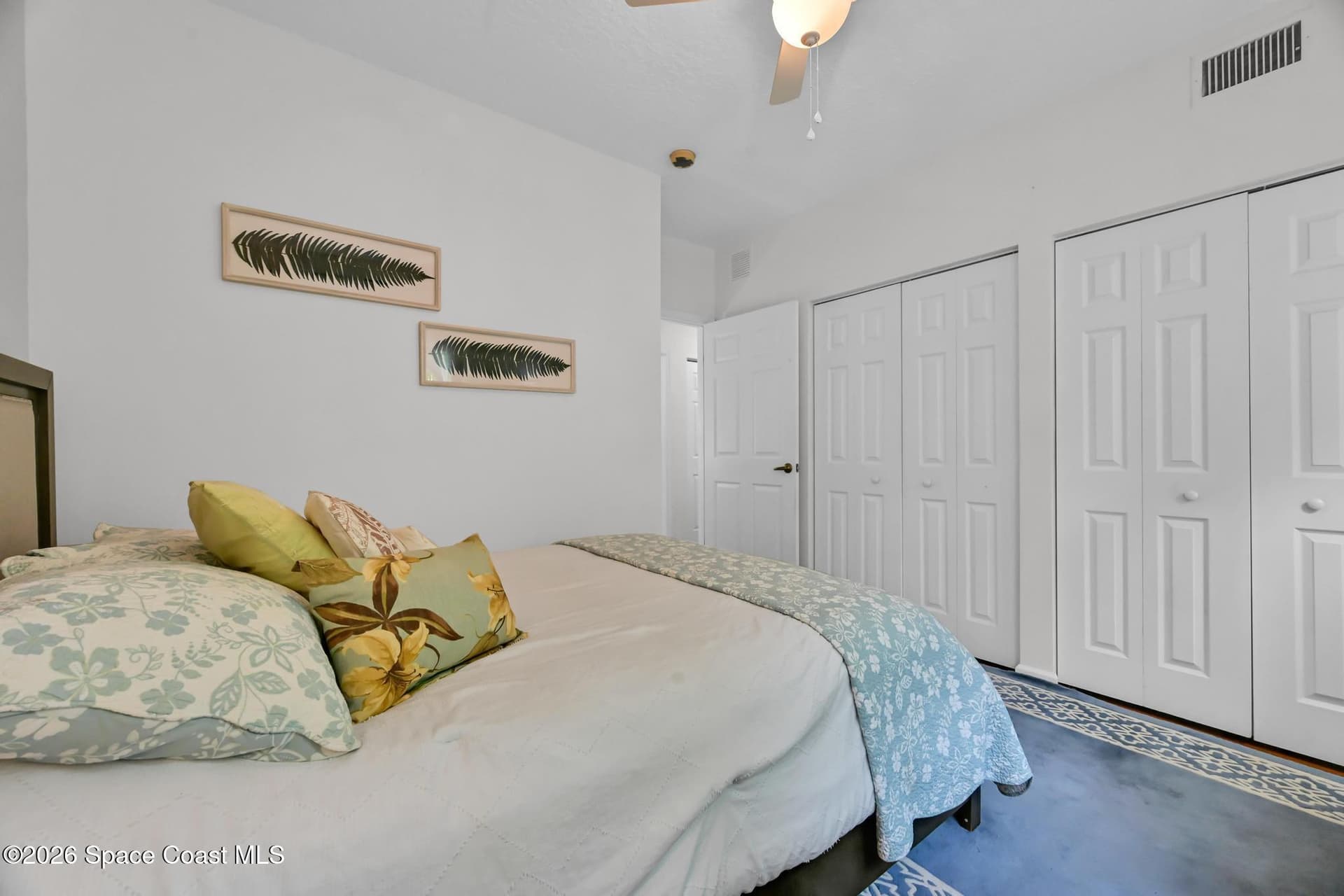 568 7th Square 101 photo 25