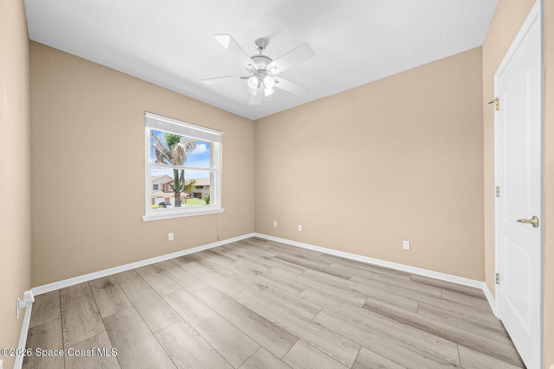 4865 Revenna Court 203 photo 19