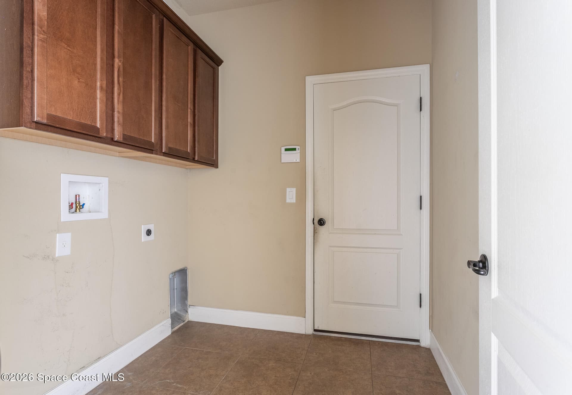 1851 Bridgeport Circle photo 16