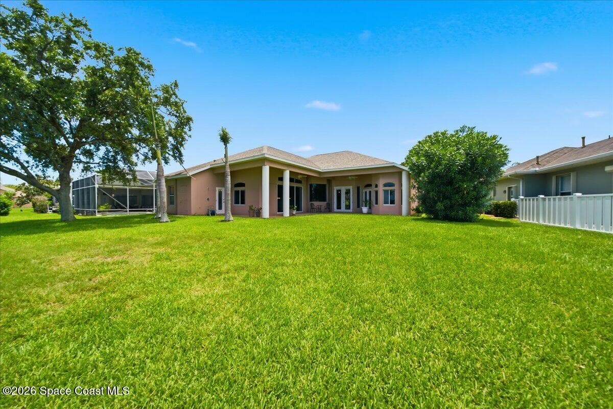 1000 Starling Way photo 4