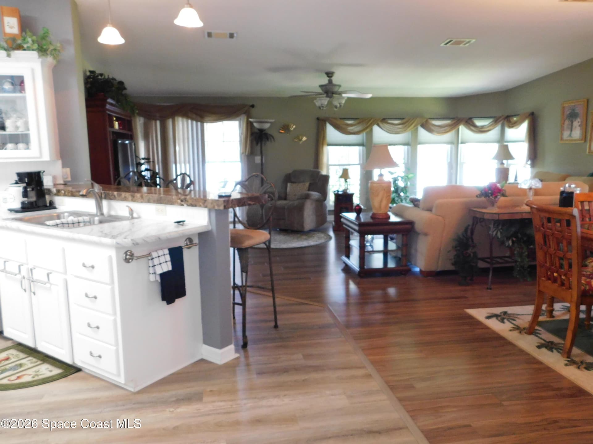 414 Sioux Boulevard photo 8