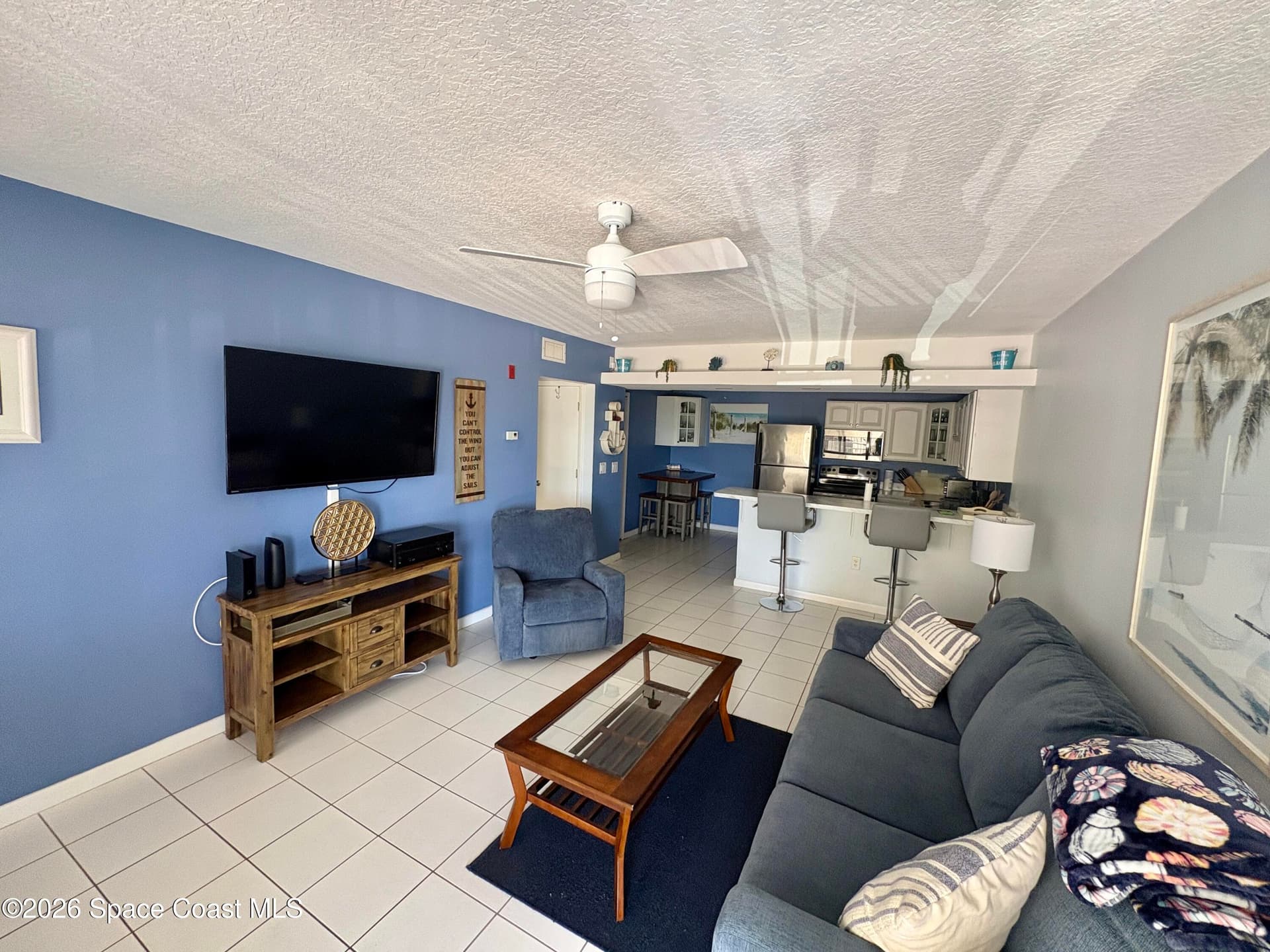 22 Tulip Avenue 327 photo 3