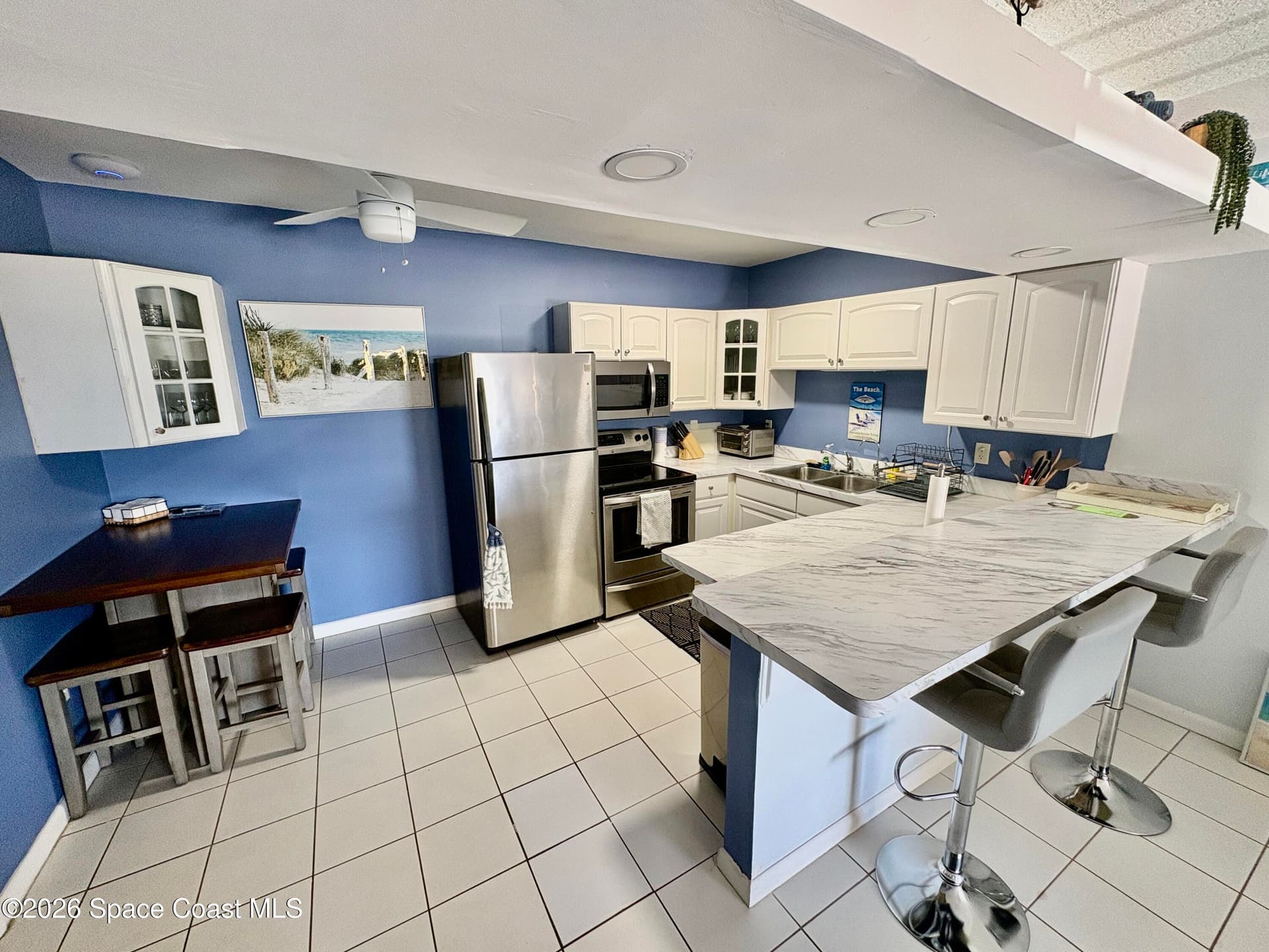 22 Tulip Avenue 327 photo 5