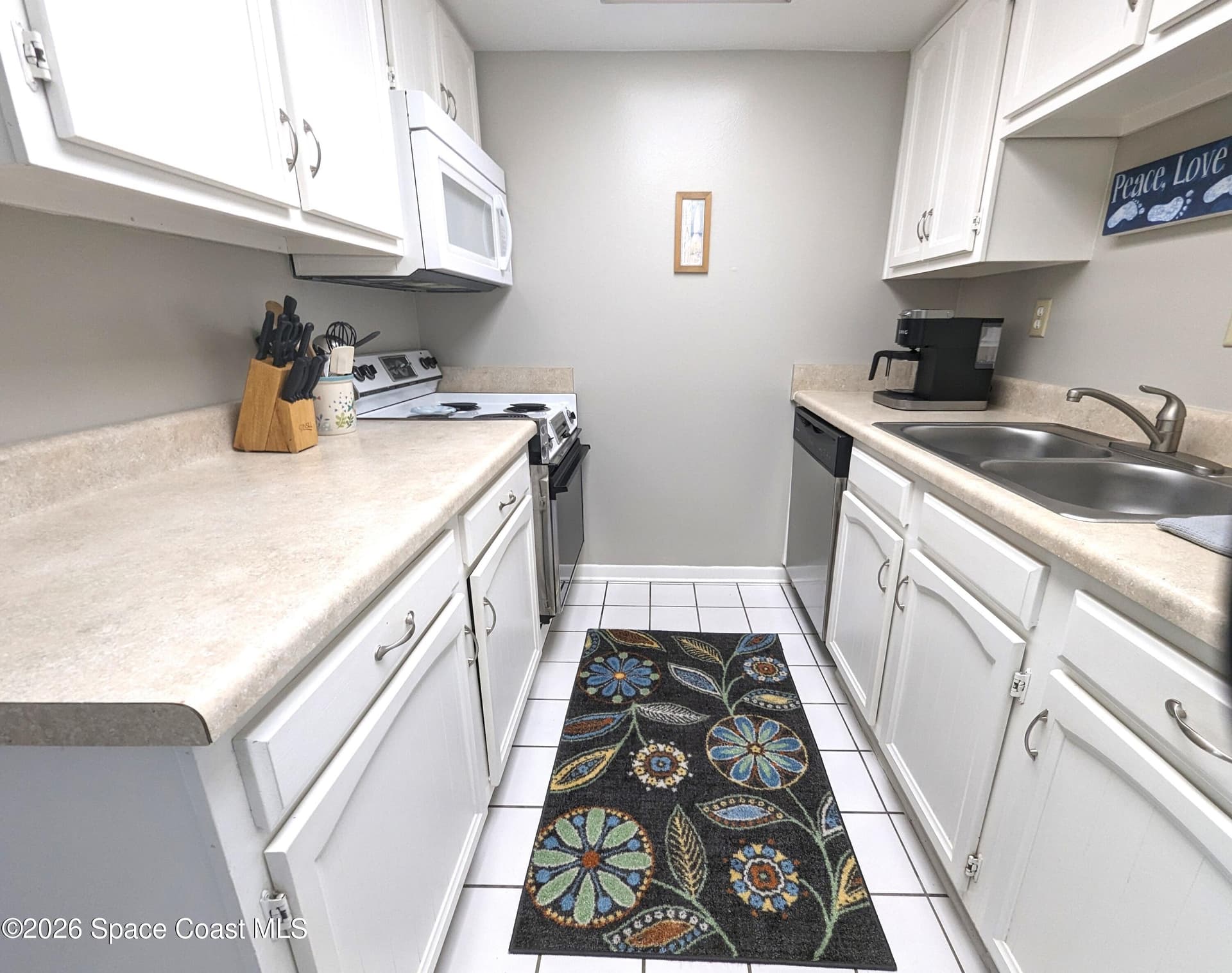 5200 Ocean Beach Boulevard 107 photo 7