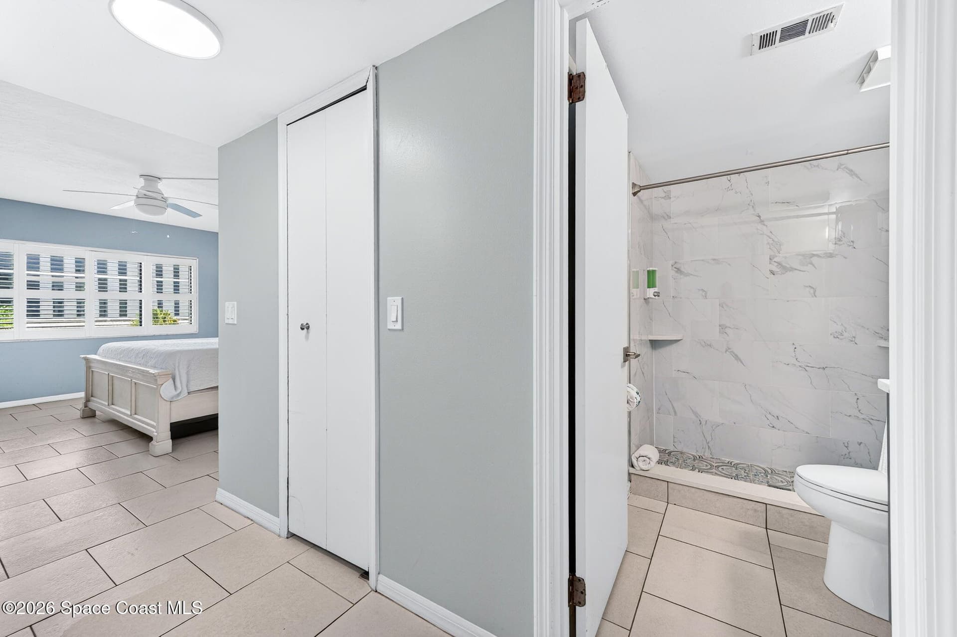 1050 N Atlantic Avenue 402 photo 17