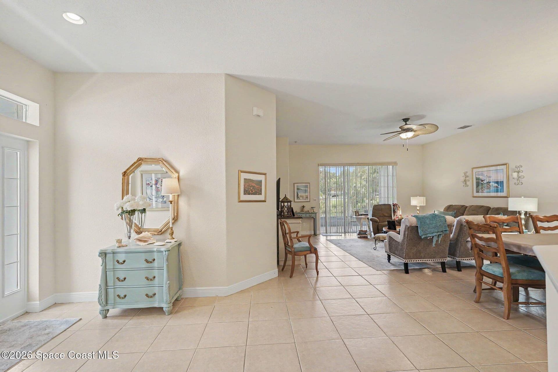 1022 Eleuthera Drive NE photo 8