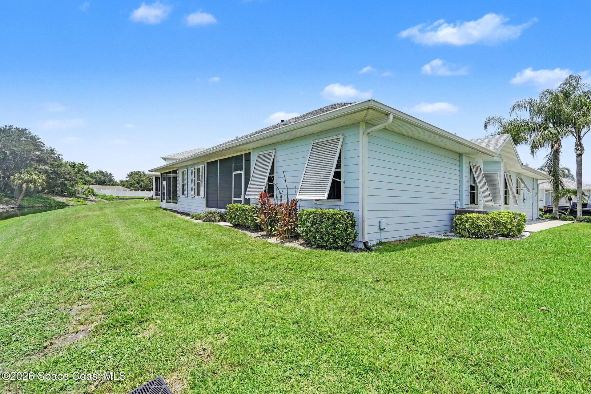 1022 Eleuthera Drive NE photo 23