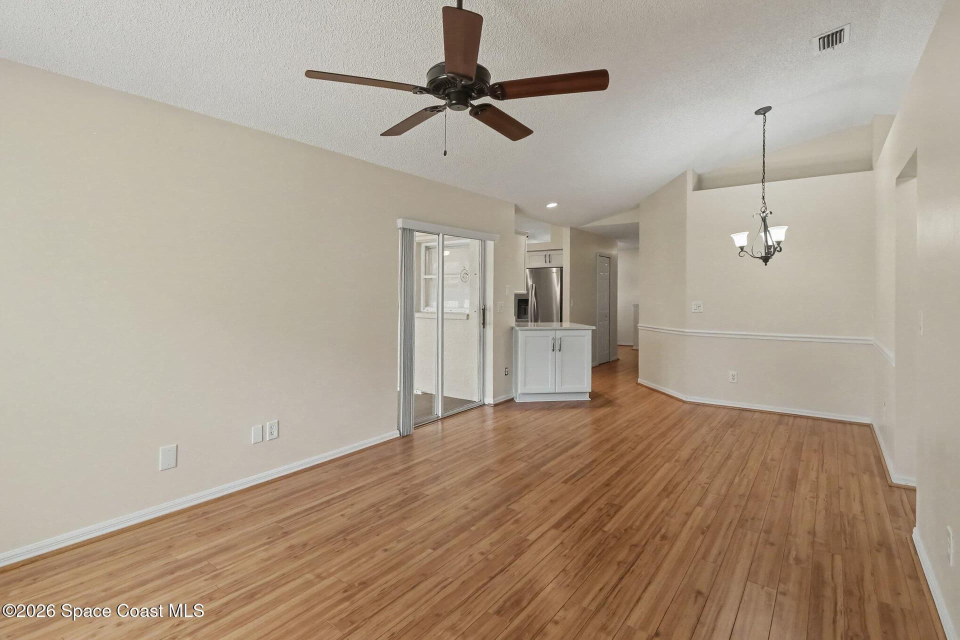 854 Hunters Creek Drive photo 19