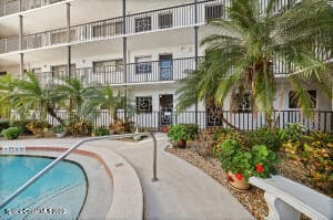 4600 Ocean Beach Boulevard 107 photo 2