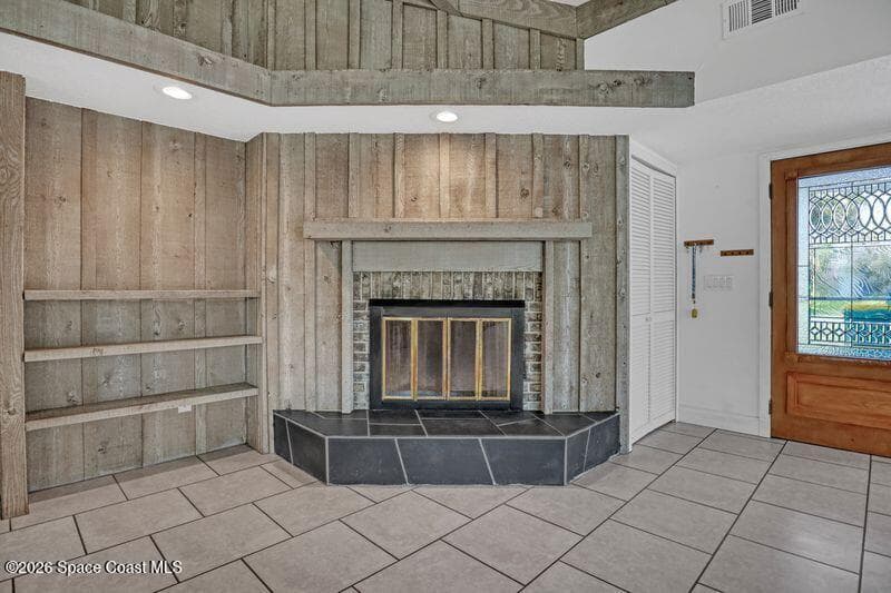 311 Arrowhead Lane photo 7