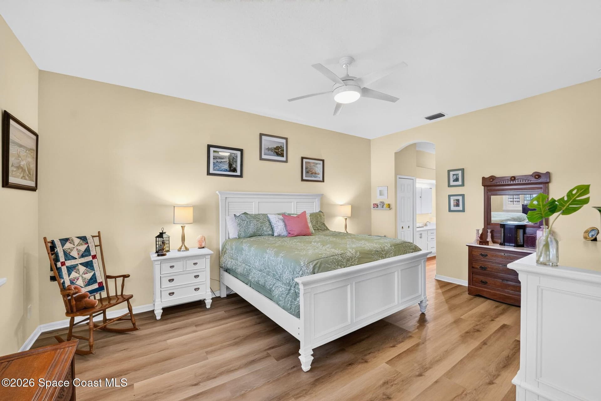 1871 Thesy Drive photo 21