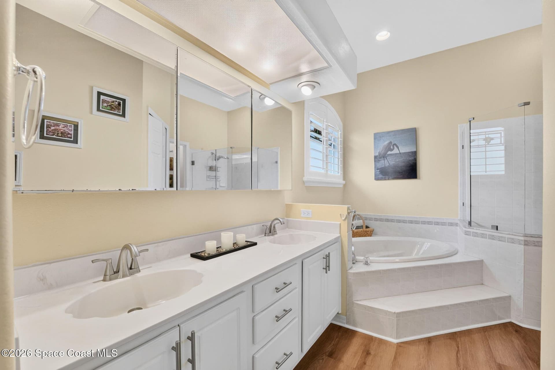 1871 Thesy Drive photo 23