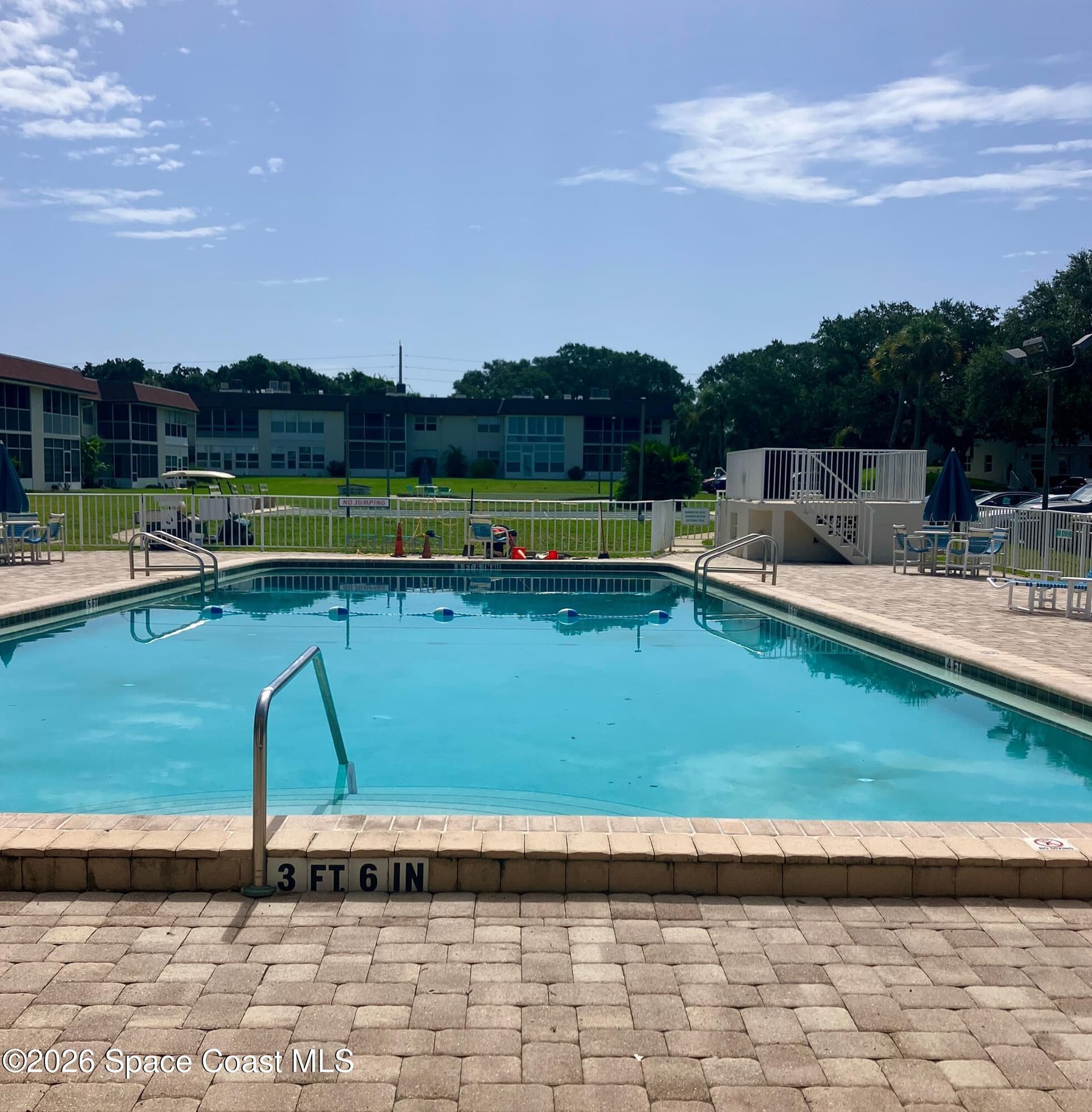151 Cape Shores Circle 1-E photo 2