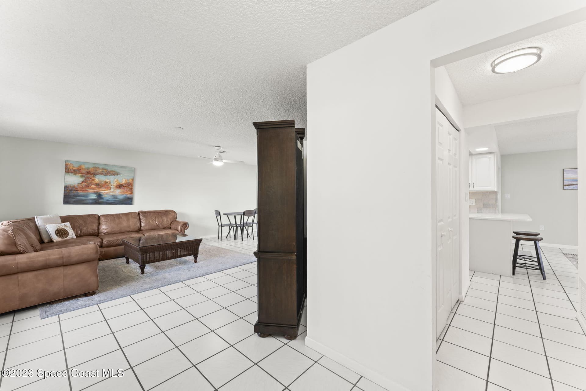 113 Holiday Lane photo 3