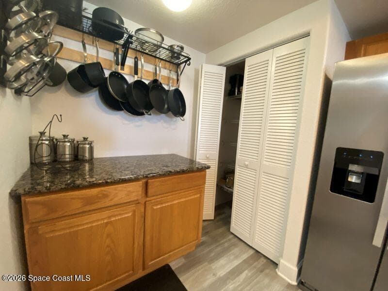806 Mystic Drive D402 photo 14