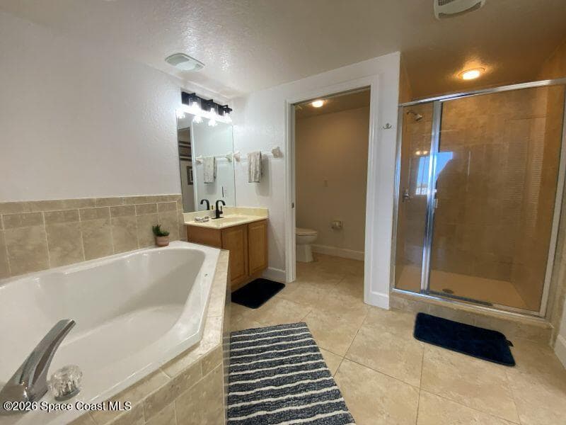 806 Mystic Drive D402 photo 23