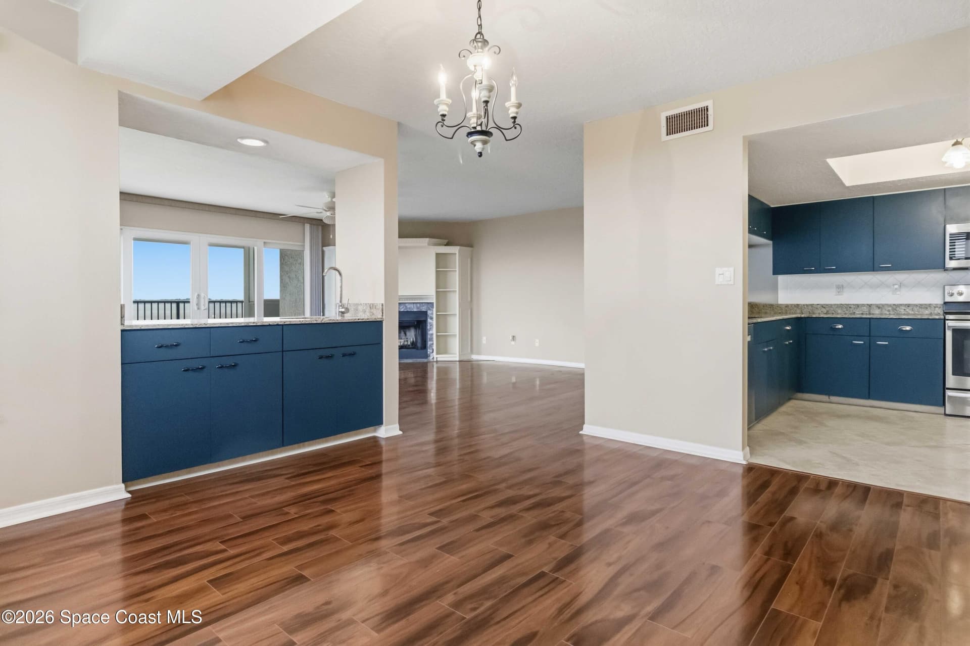 215 Ballyshannon Street C401 photo 16