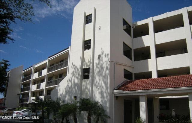 113 Lake Emerald Drive 305 photo 2