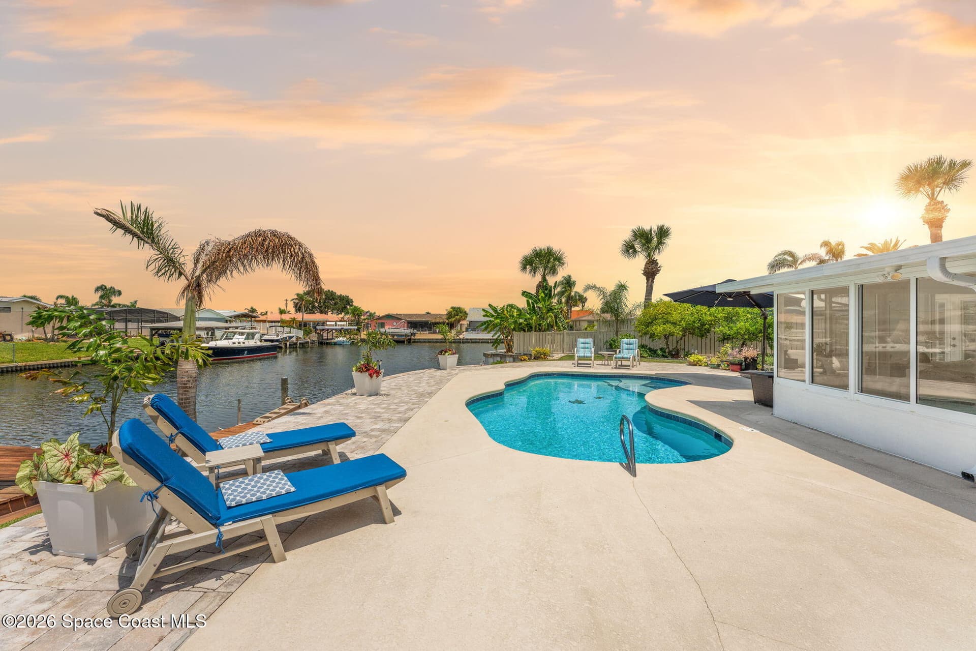 380 Orion Court photo 5
