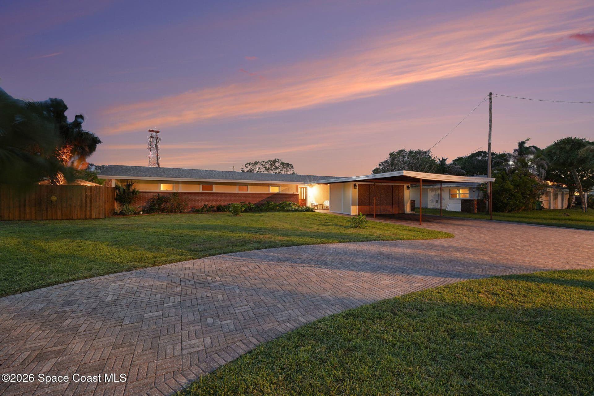 459 Angelo Lane photo 5