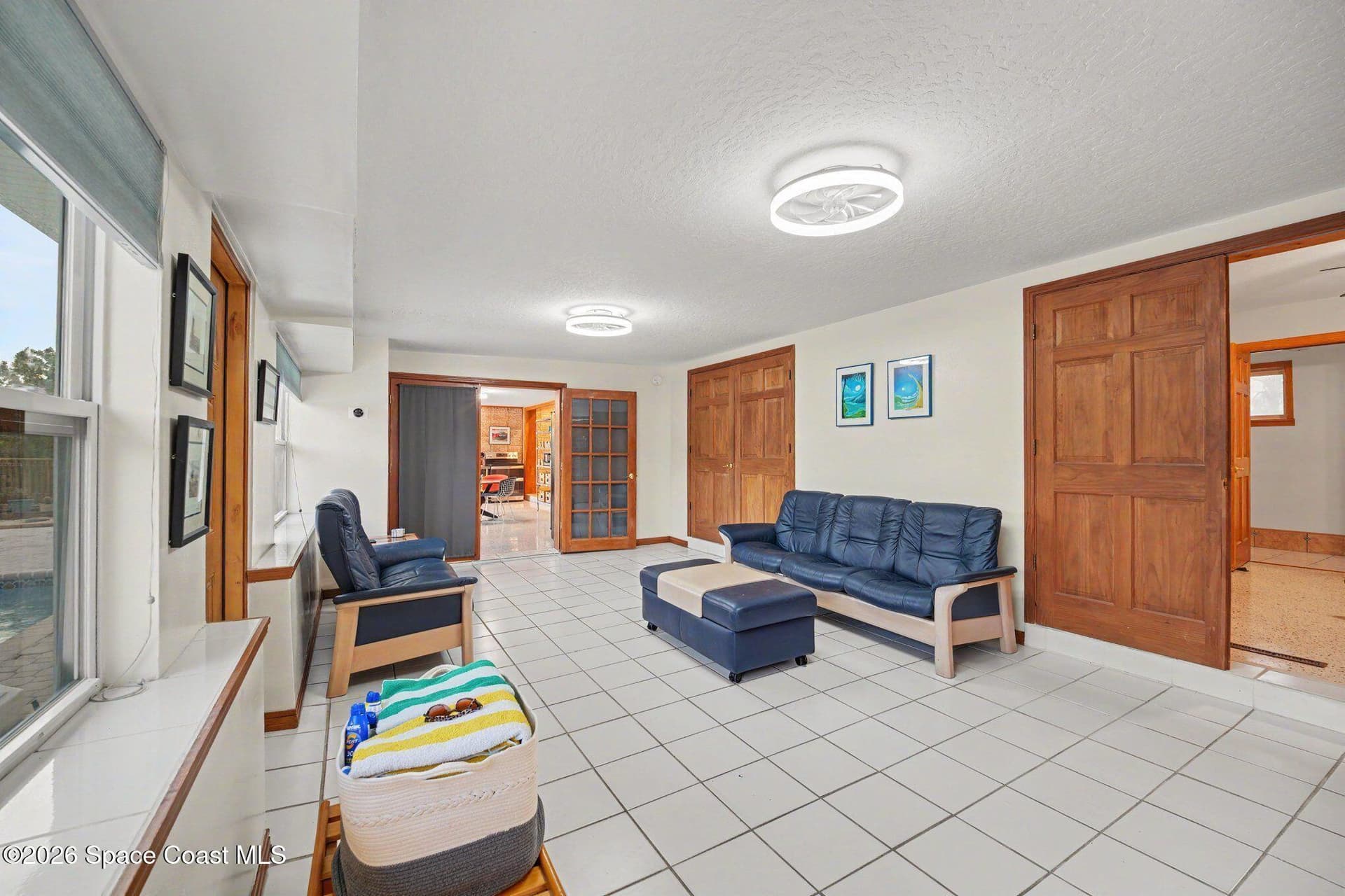 459 Angelo Lane photo 25