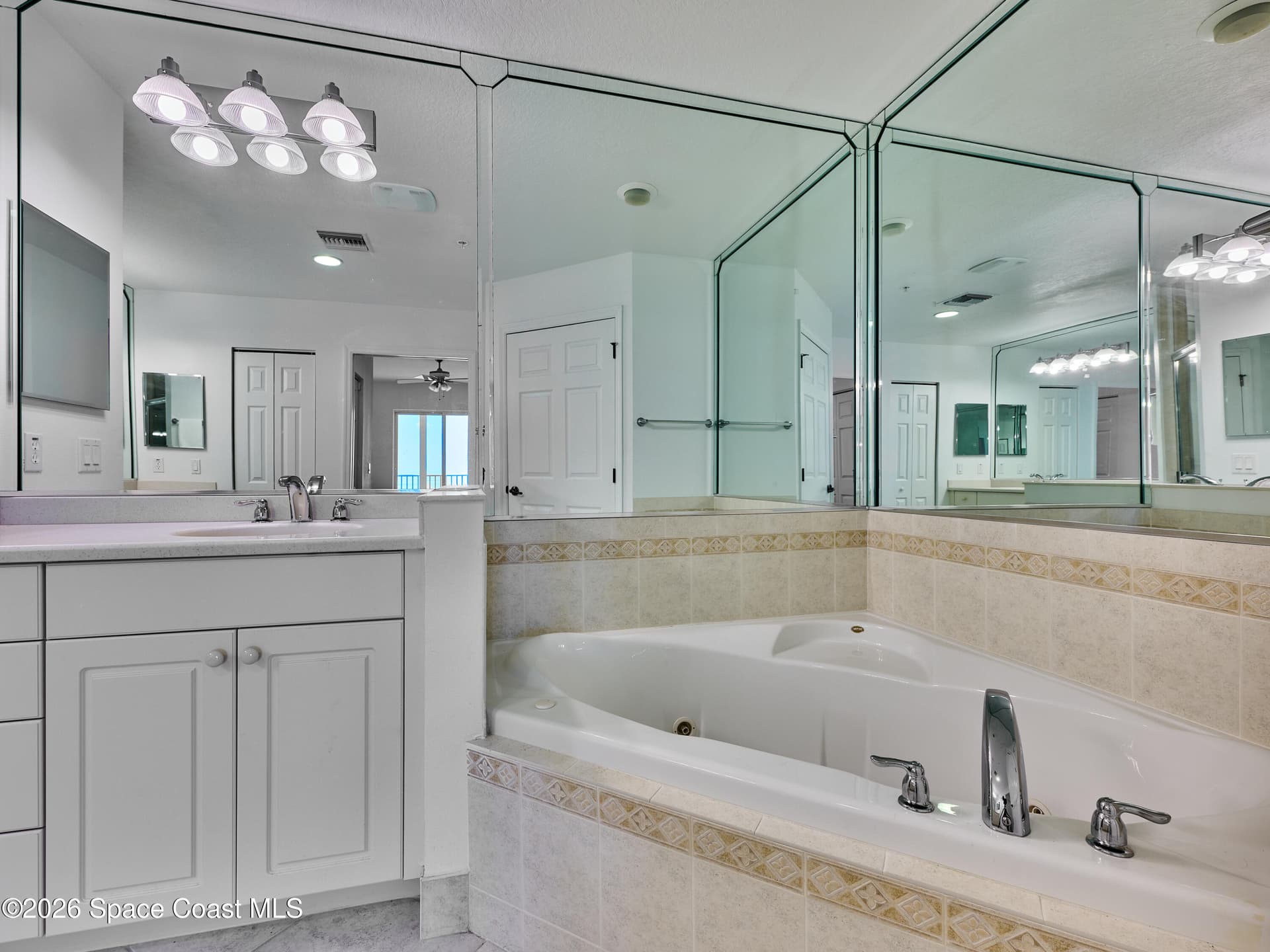 5 Indian River Avenue 1204 photo 17