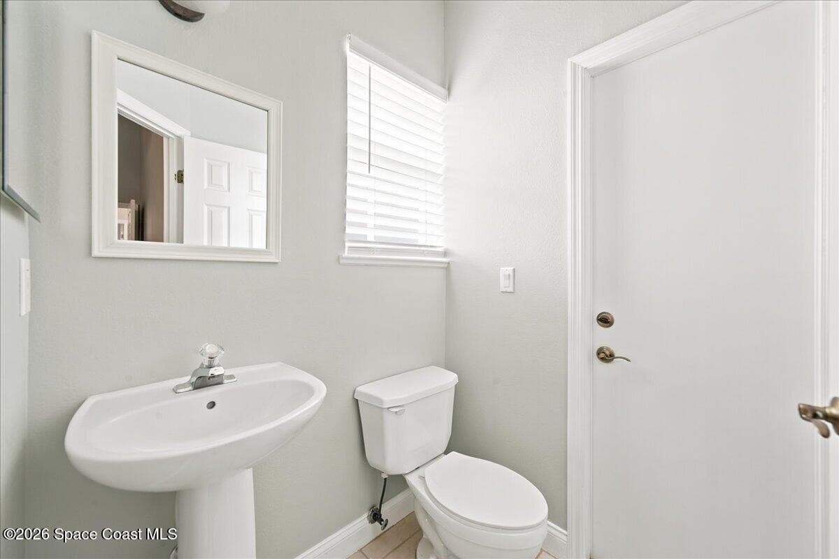 825 Thrasher Drive photo 21