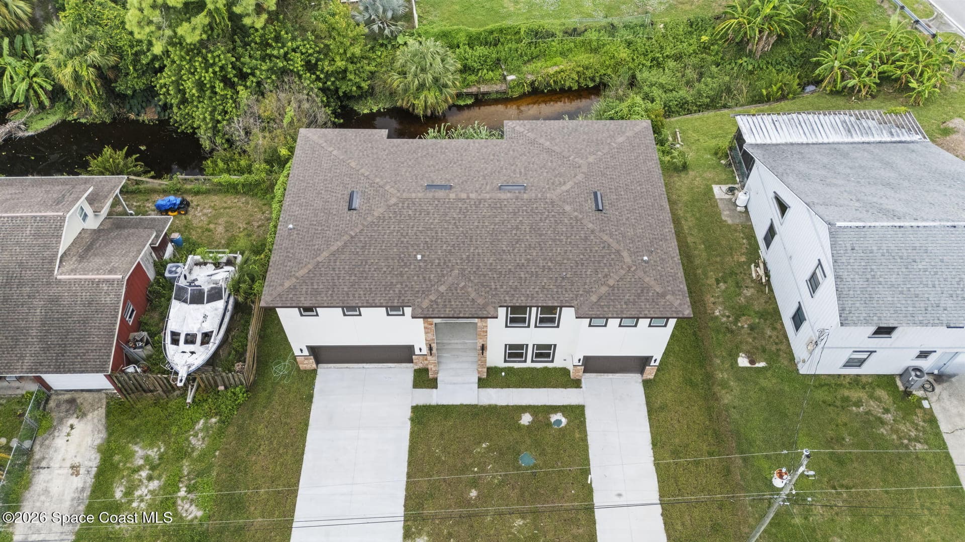 1121 River Drive NE photo 19