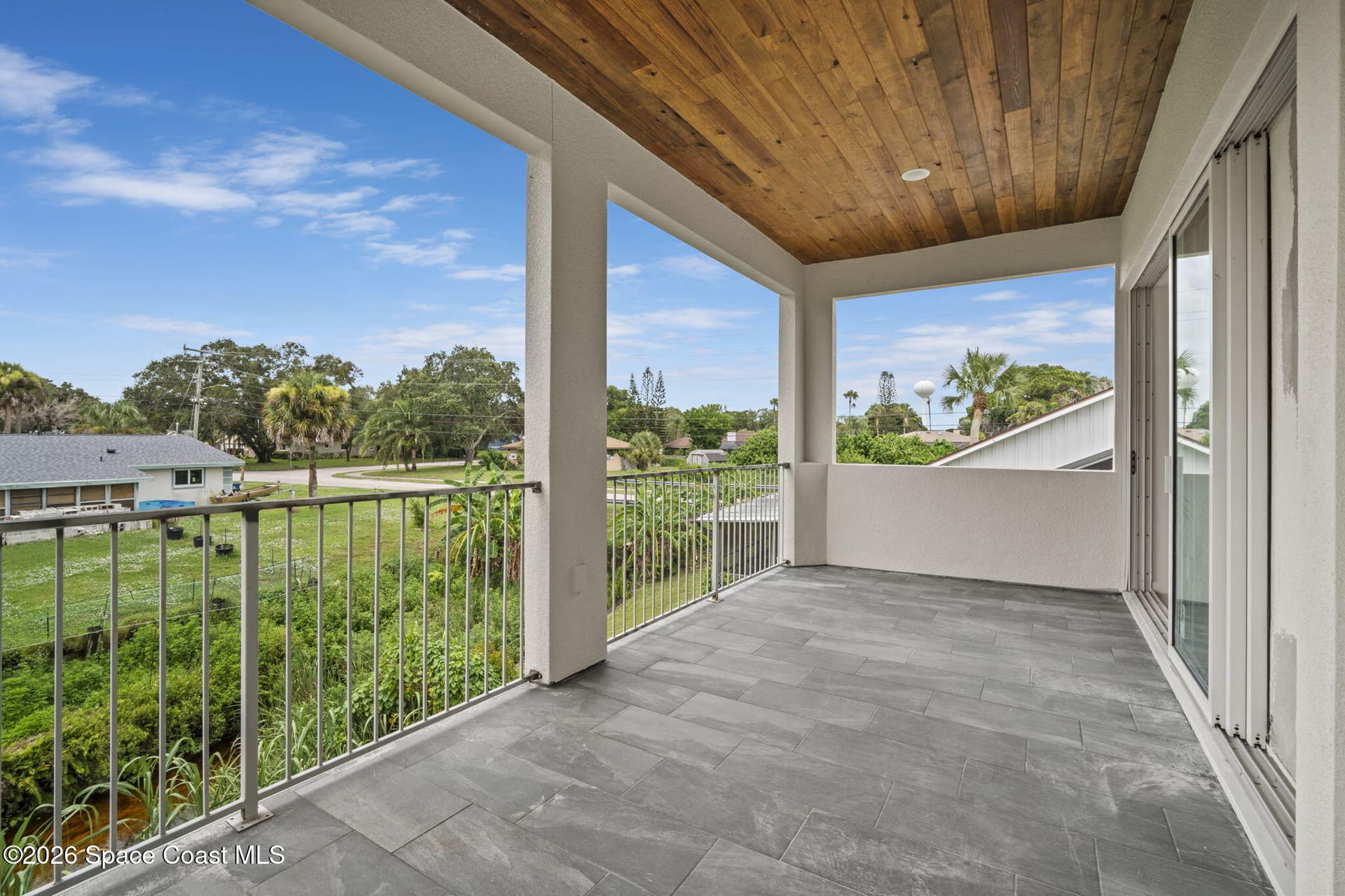 1121 River Drive NE photo 23