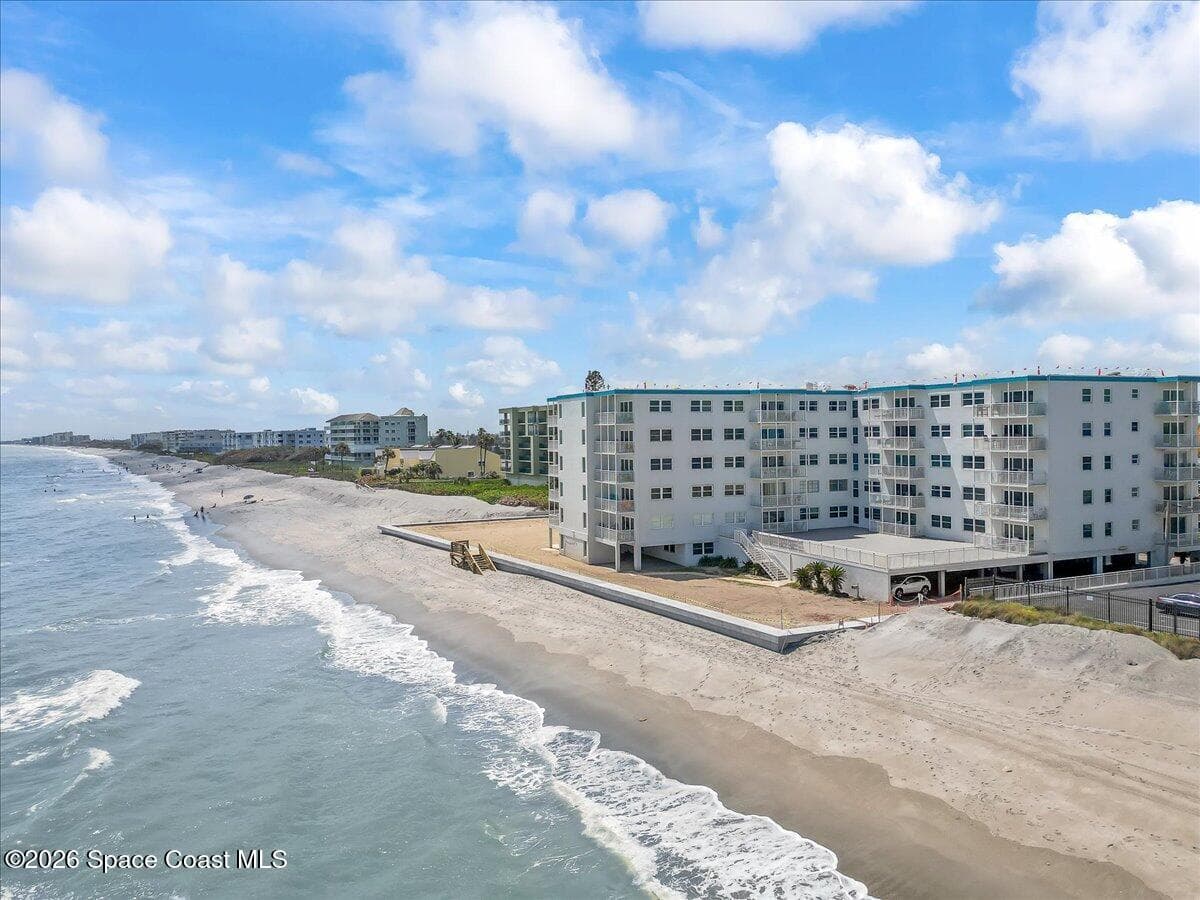 205 Highway A1a 302 photo 2
