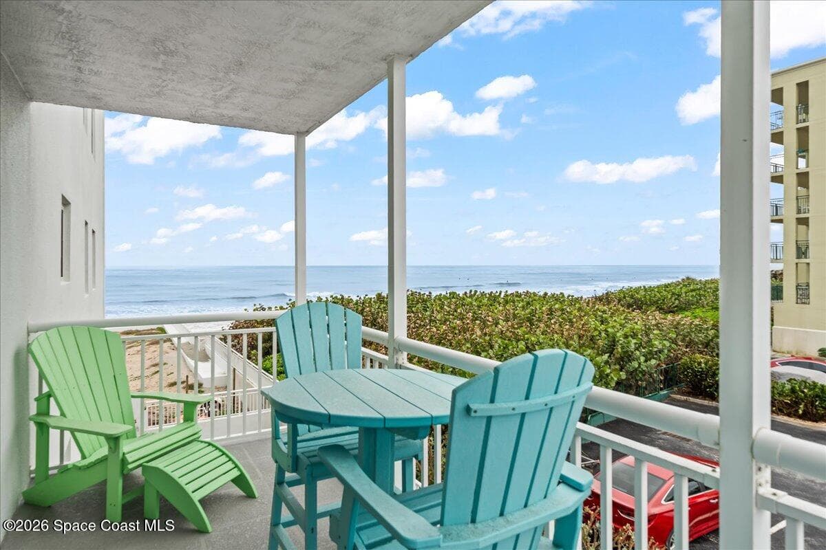 205 Highway A1a 302 photo 16