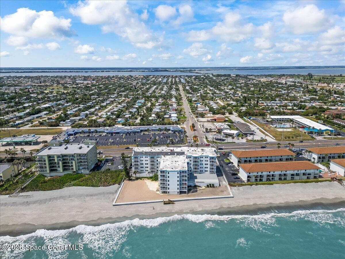 205 Highway A1a 302 photo 20