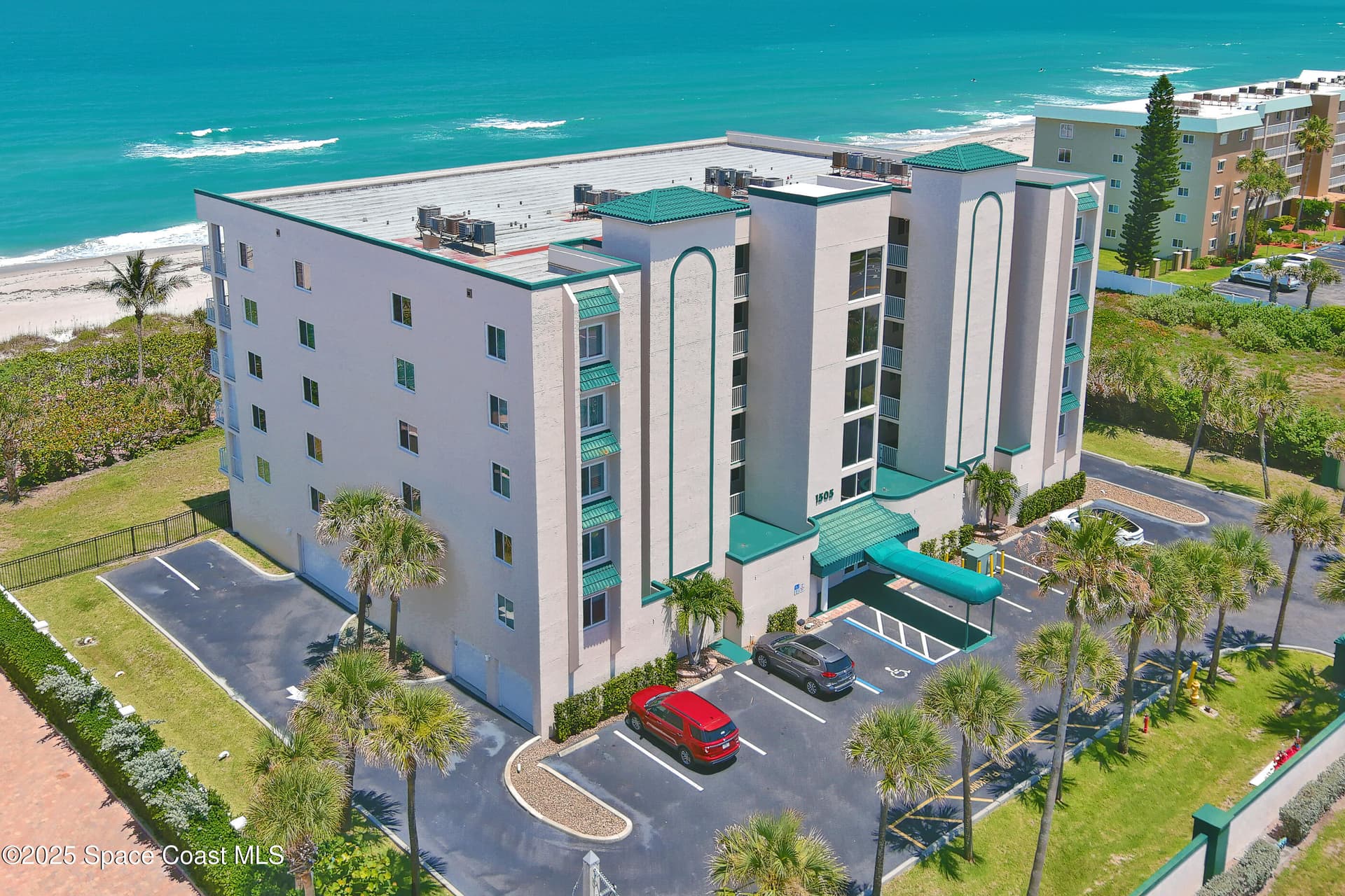 1505 N Highway A1a 502 photo 4