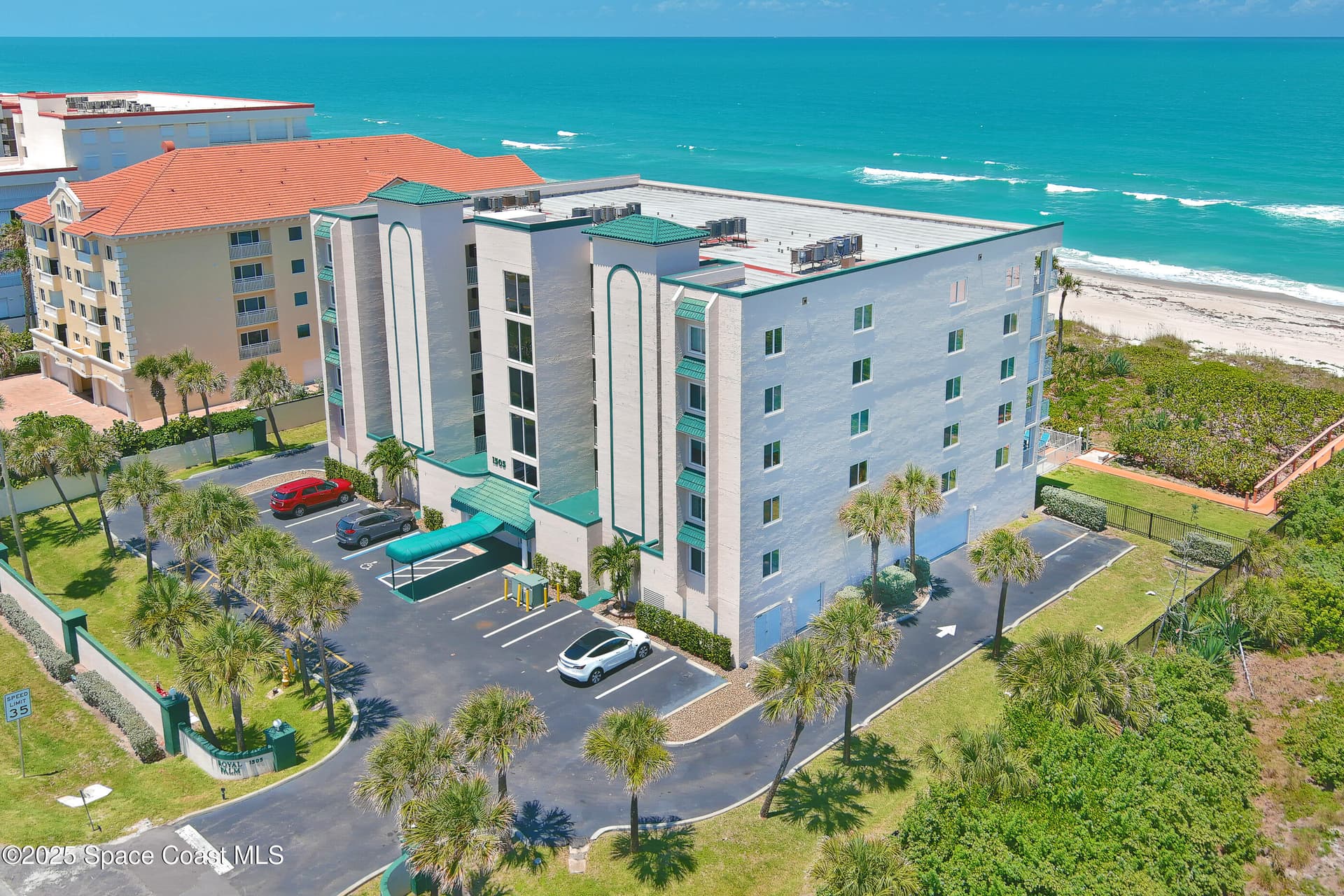 1505 N Highway A1a 502 photo 6