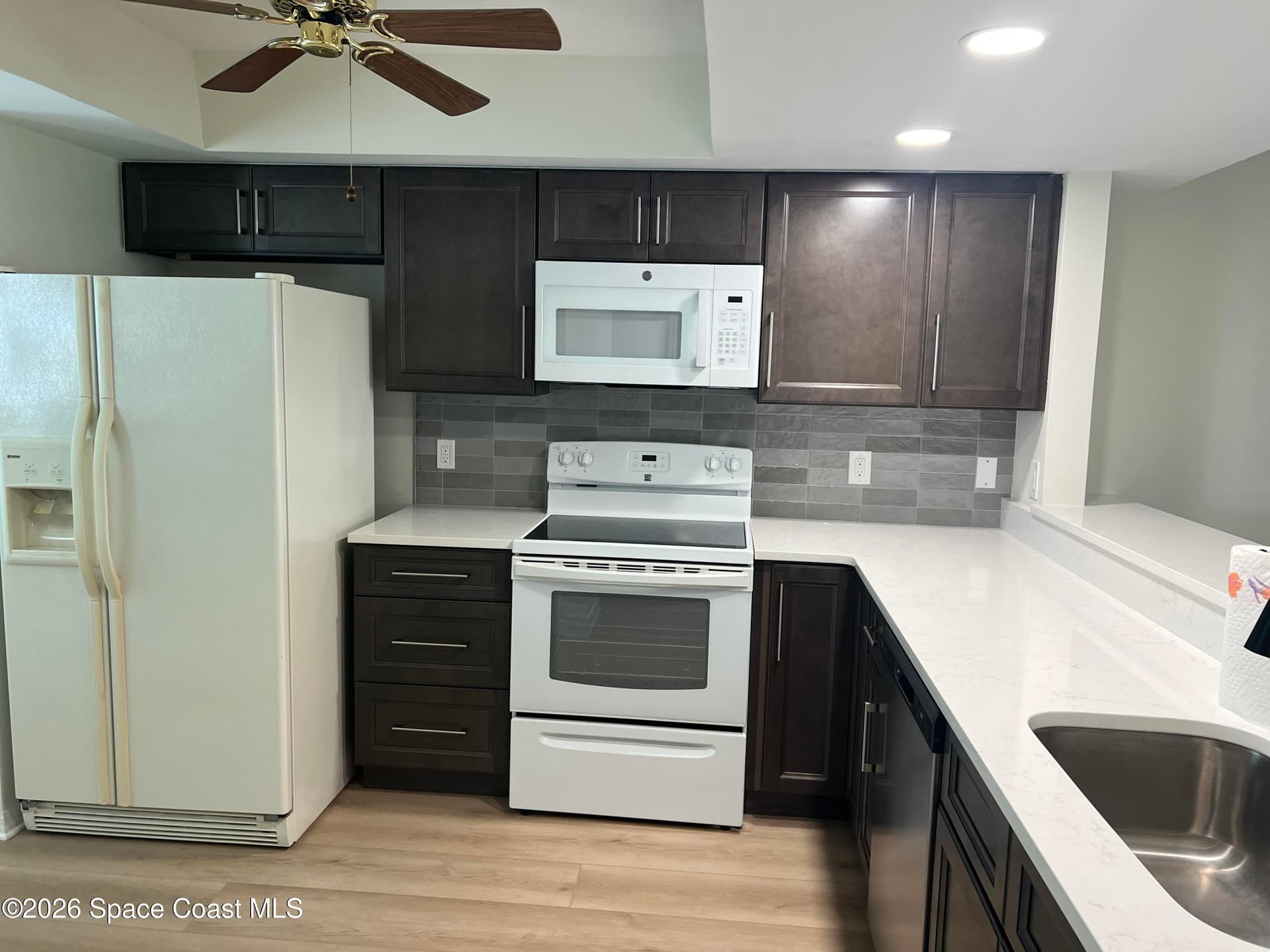 540 S Brevard Avenue 446 photo 2