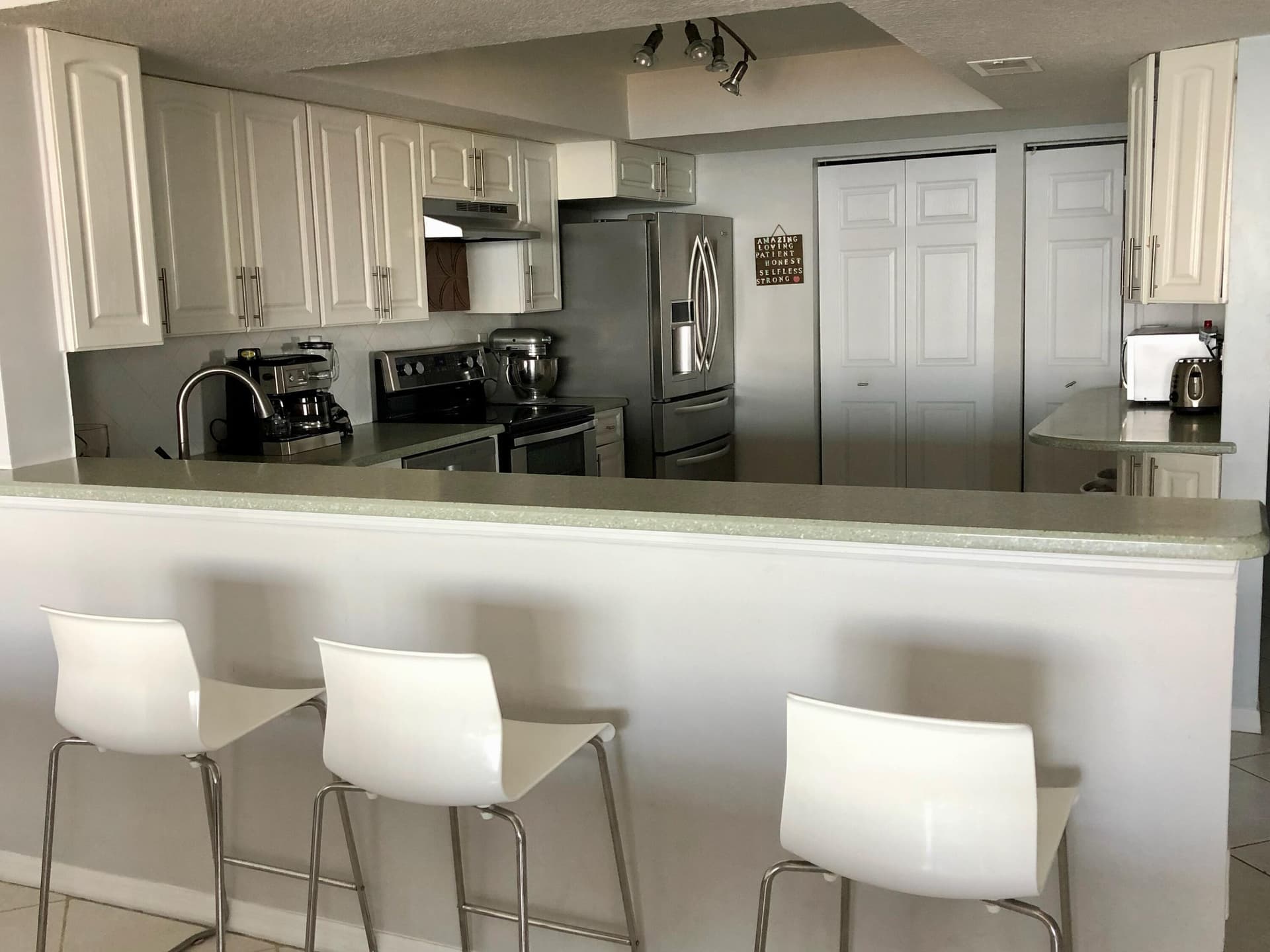 1835 S Atlantic Avenue 401 photo 14