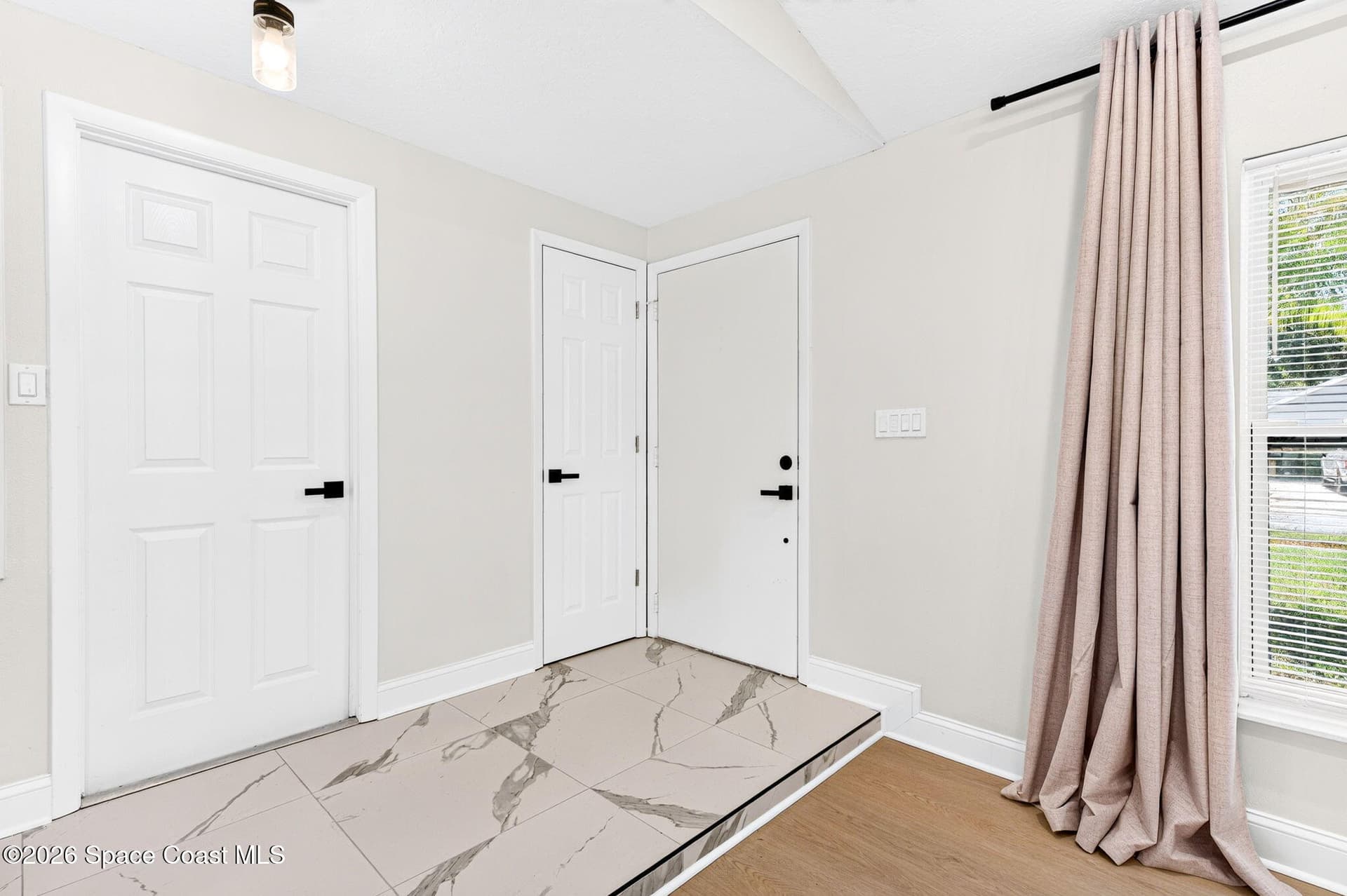 2860 Raintree Lake Circle S photo 8