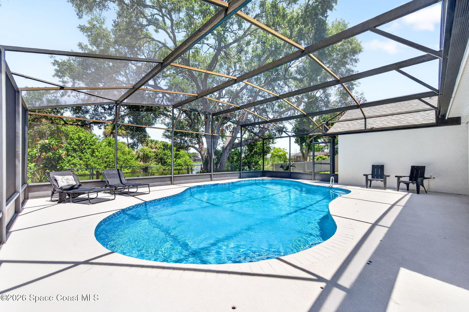 2860 Raintree Lake Circle S photo 4