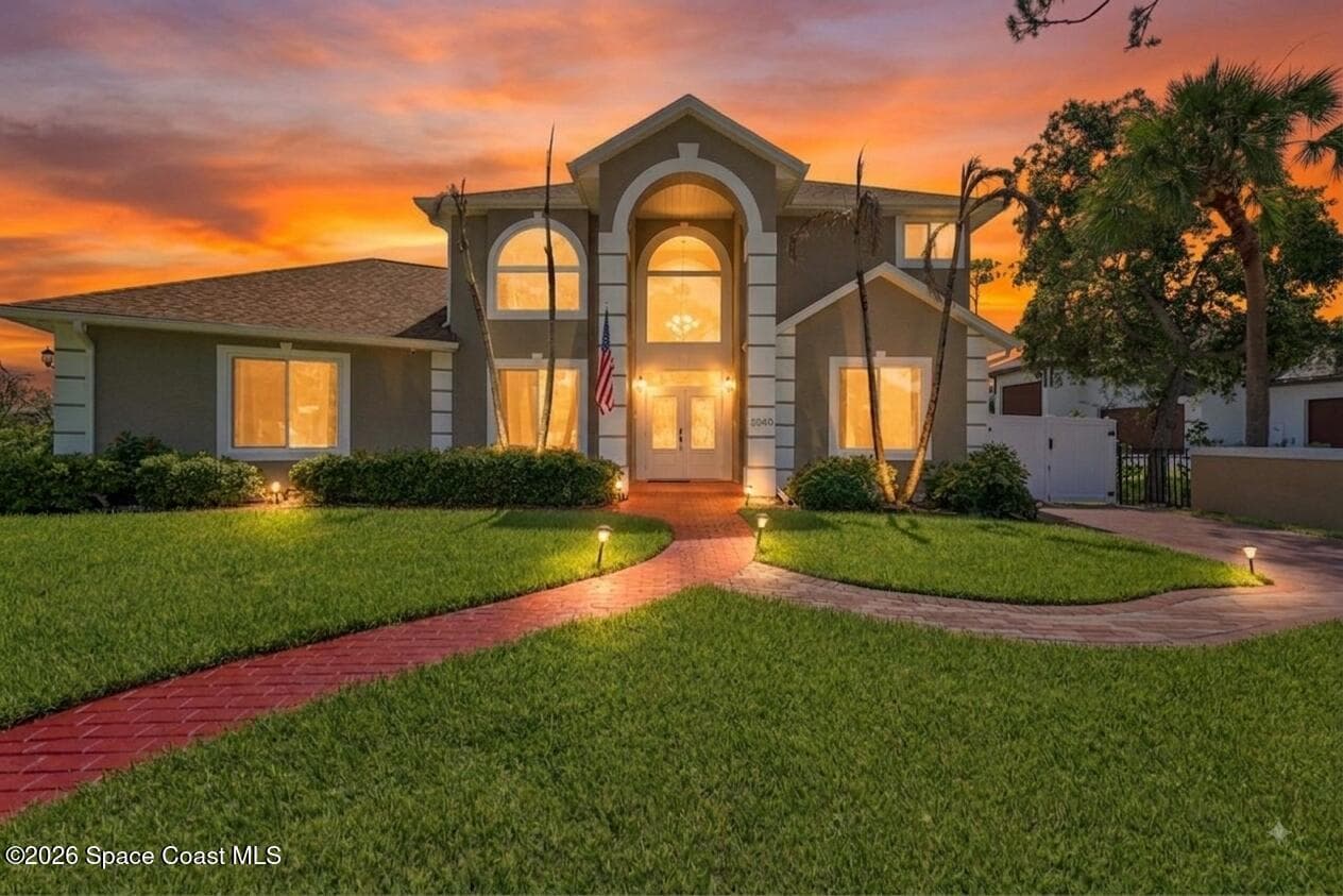2340 Newfound Harbor Drive W photo 1