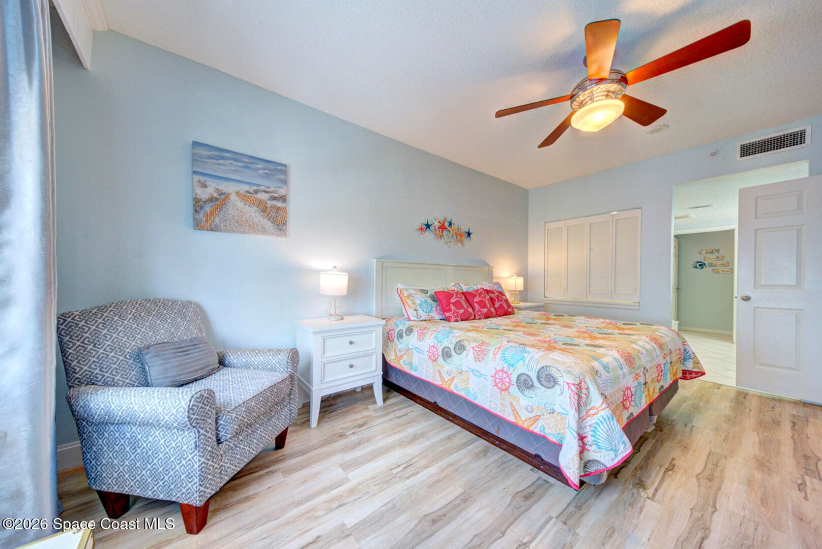 350 N Atlantic Avenue 2328 photo 24