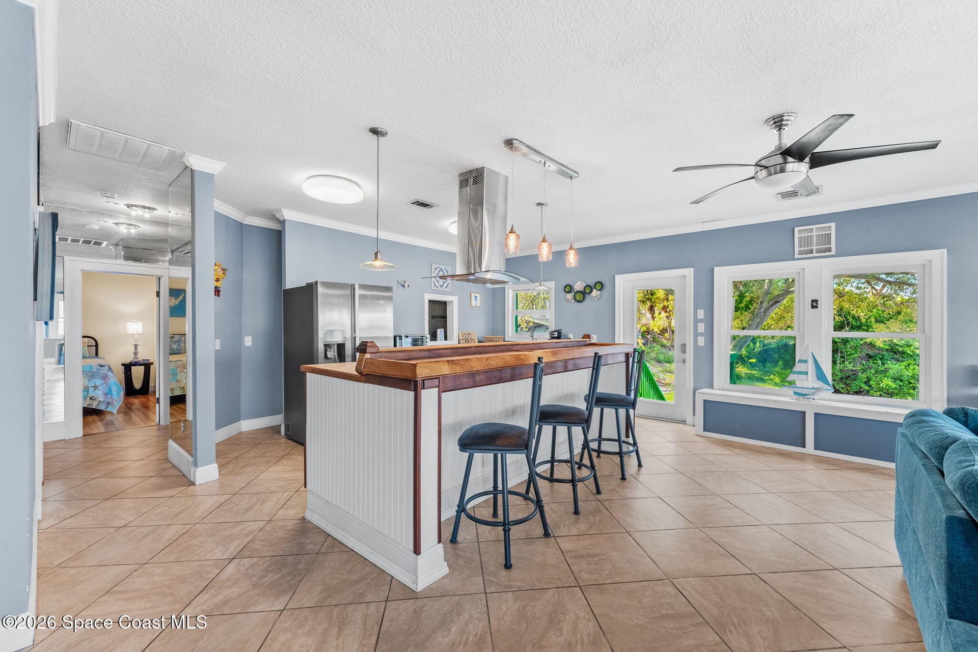 973 N Harbor City Boulevard photo 9